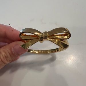 Kate Spade Bow Bracelet with clasp